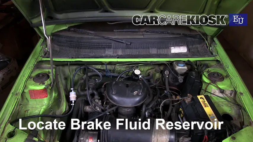 1986 Peugeot 205 GL 1.1L 4 Cyl. Brake Fluid